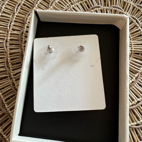 Wedding/Prom earrings - Picture 2 of 2